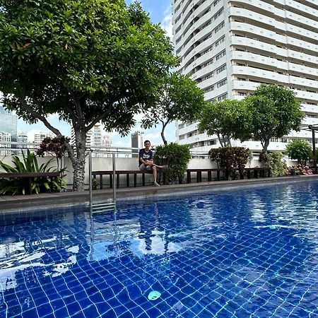 Delightful Condo In Central Location At Sukhumvit 49 Bangkok Exterior photo