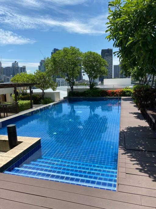 Delightful Condo In Central Location At Sukhumvit 49 Bangkok Exterior photo